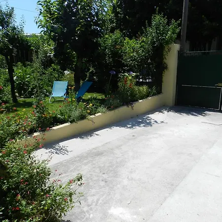 Studio In Josephine Nicea